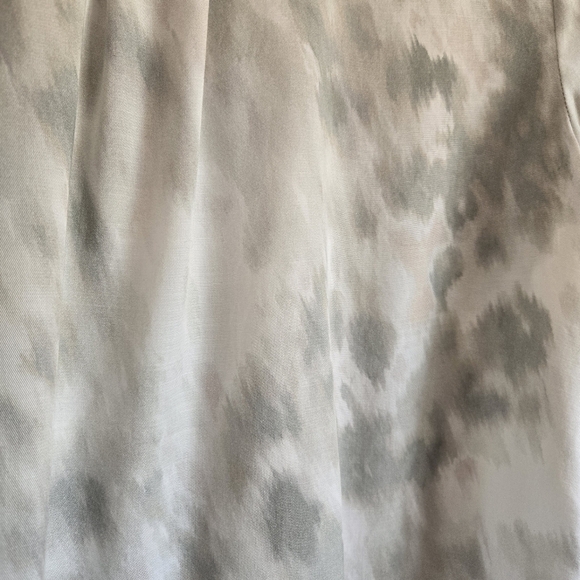 Bella Dahl L Two Pocket‎ Classic Button Down Long Sleeve - Picture 5 of 7